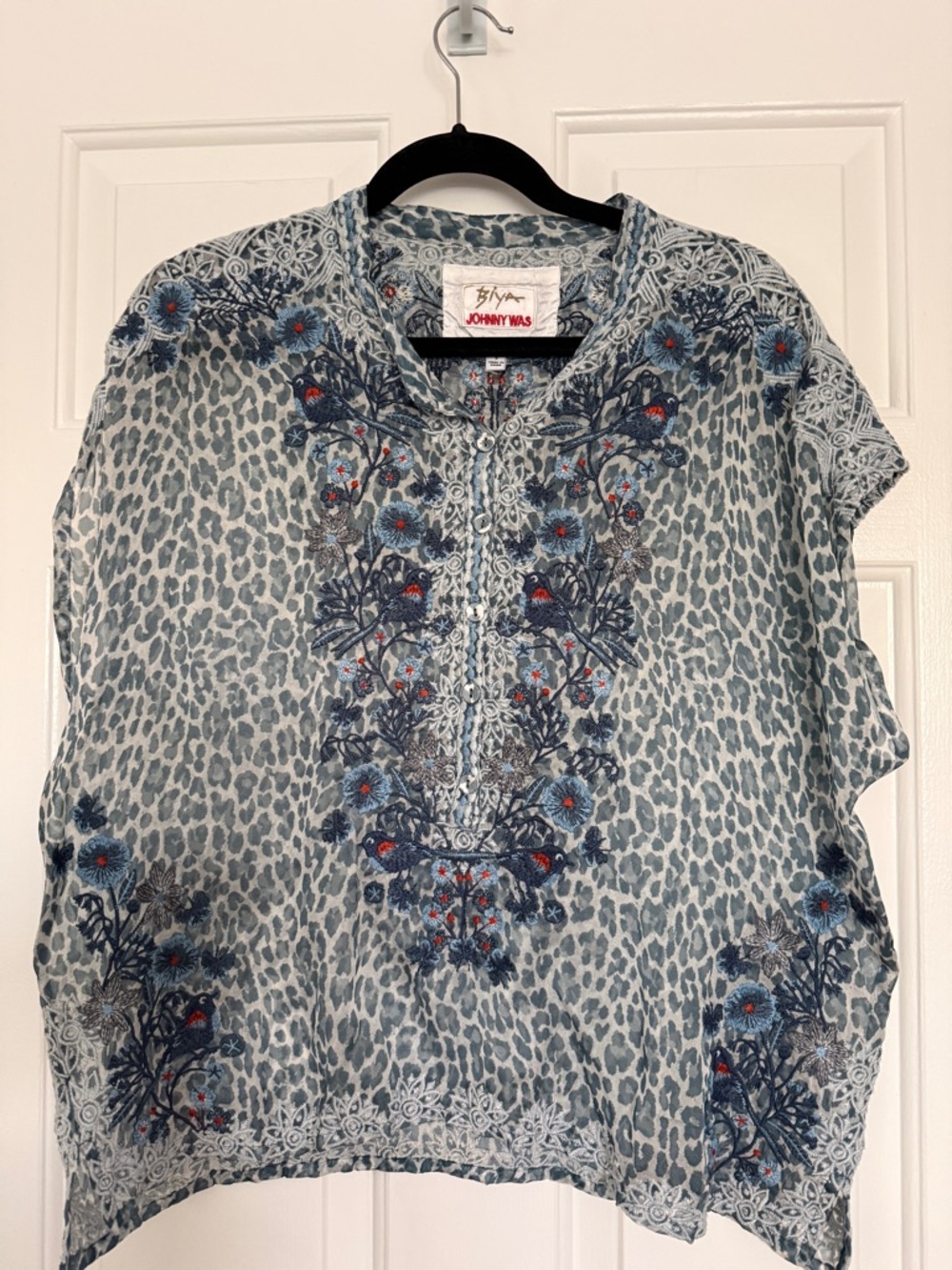 Johnny Was Bluewell Animal Printed Silk Chiffon Sz S - Picture 4 of 9